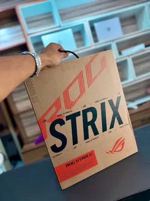 ASUS ROG Strix G16 2024 16GB DDR5 1TB SSD 8GB RTX4060
