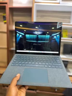 Microsoft Surface Laptop 3 i7 16GB