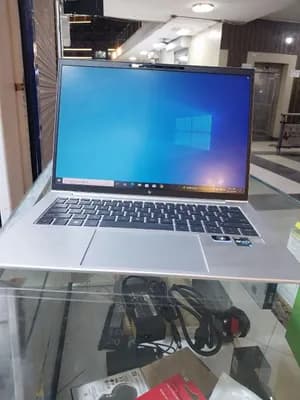 HP Elitebook 840 G9 512GB SSD