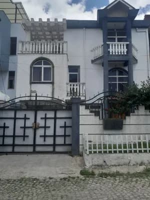 175 sqm House for Sale in Summit