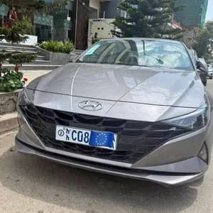 Hyundai Elantra 2022 Automatic