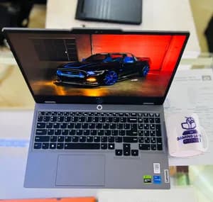 Lenovo LOQ 15 12GB RAM 512GB SSD
