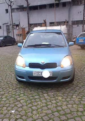 Toyota Vitz 2002