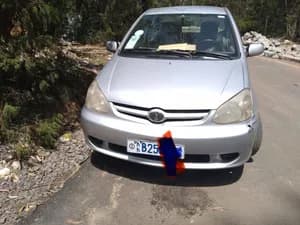 Toyota Platz 2005 1.0L
