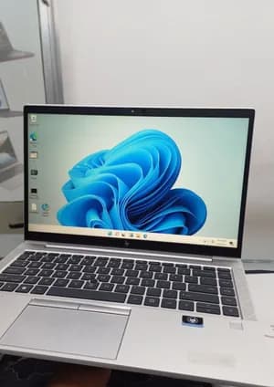 HP EliteBook 840 G8 i7 16GB 512GB