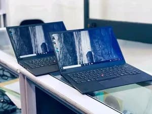 Lenovo ThinkPad X390 Yoga Laptop
