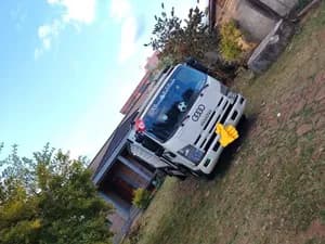Isuzu Box Truck 2021