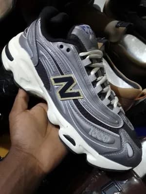 New Balance 1000 Sneakers Size 40.5