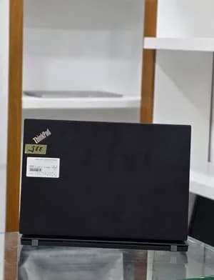 Lenovo Thinkpad T14s Gen 1 16GB 512GB
