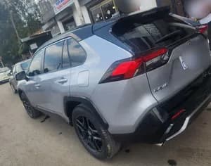 Toyota Rav4 Hybrid 2024