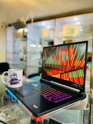 Asus Rog strix 15.6 inch 512GB SSD