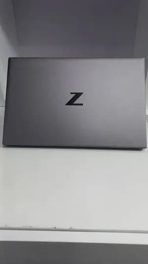 HP ZBook Firefly 15 G8 Laptop