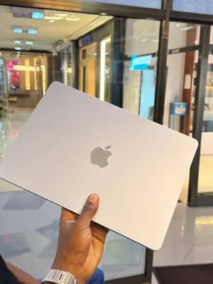 Apple MacBook Air M4 2025