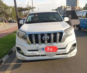 Toyota Landcruiser Prado 2011