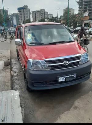 Toyota Hiace Dolphin 2011