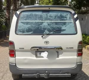 Toyota D4D van