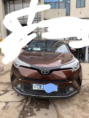 Toyota CHR 2017 1.2T AWD