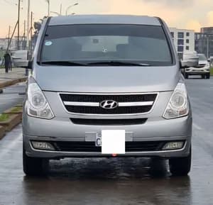 Hyundai Grand Starex 2013 2.5L