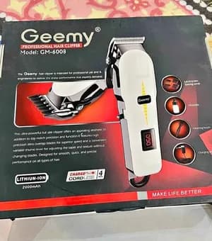 Geemy professional hair trimmer and clipper