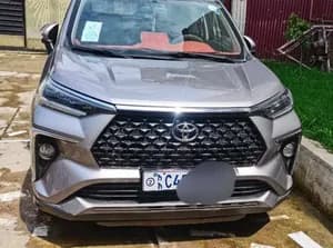 TOYOTA VELOZ 2023