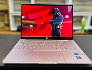 HP Pavilion Plus 14 Laptop