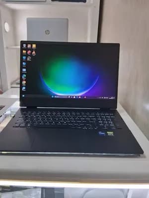 HP Omen 16 i7 RTX 3060