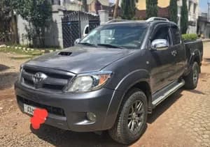 Toyota Hilux Invincible X-Cab