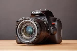 Canon 250D 4K Camera with 18-55mm lens