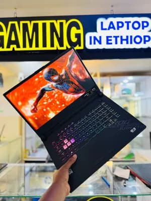 Asus Rog strix 512GB 15GB RAM 15.6 inch