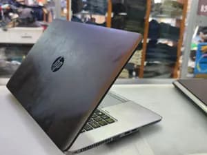 hp elitbook 850 G2 4GB RAM 500GB