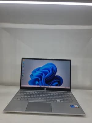 HP Pavilion 15 i5 Laptop
