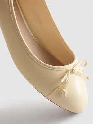 Primark paneled bow ballerina flat