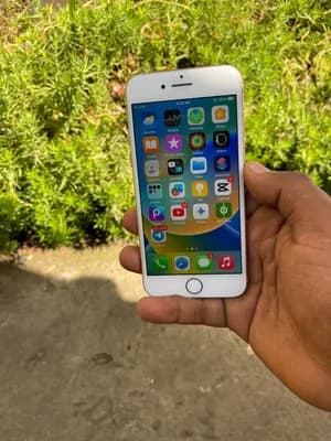 iPhone 8 64GB 100% Battery