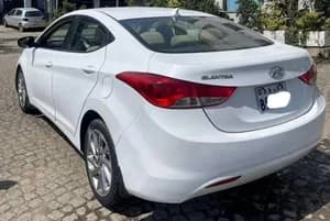 Hyundai Avante 2015 Automatic