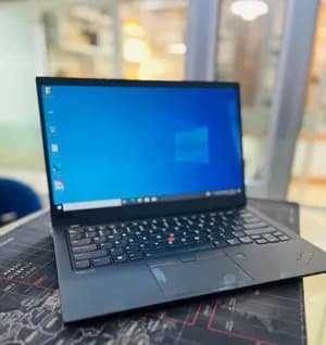 Lenovo ThinkPad X1 Carbon Gen 8