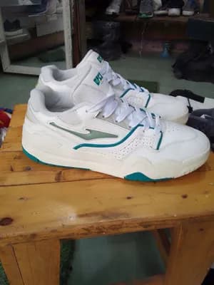 ERKE 022615 Sneakers Size 41