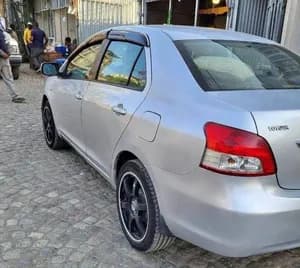 Yaris Sedan 2007