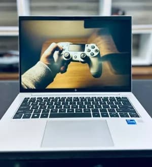 HP EliteBook 830 G10 Laptop