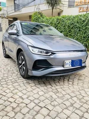 BYD E2 EV 2025