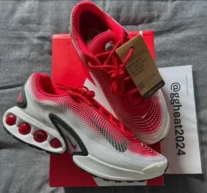 Nike Air Max DN University Red Sneakers