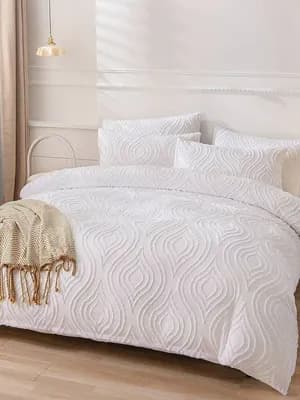 Seven (7) Pcs Comforter set