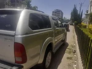 Toyota Hilux Vigo Double Cab