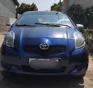 Yaris Compact 2005