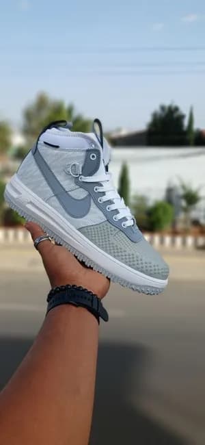 Nike lunar