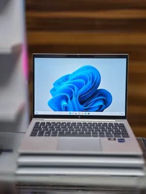 HP ELITEBOOK 830 G9