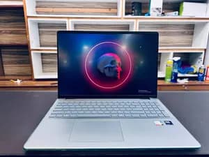 Dell Inspiron 16 5640 Laptop