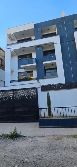ቤት G+3+terace 250 ካሬ