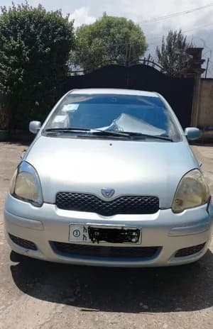 Toyota Vitz 2004 Automatic