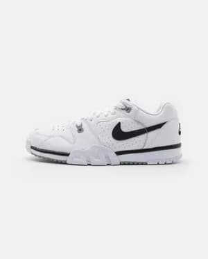 Nike CROSS