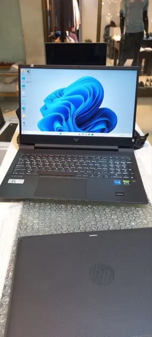 HP Victus 16 i7 RTX 3060